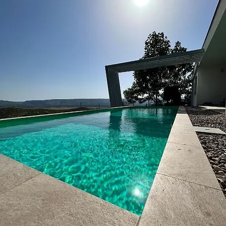 Herzegovina With Heated Pool , Modern Comfort In Herzegovina