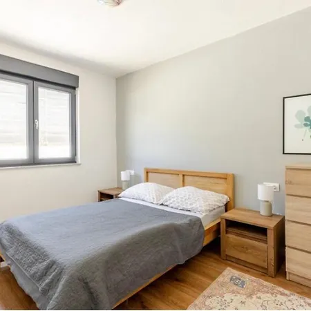 The View With Heated Pool , Modern Comfort In Herzegovina モスタル