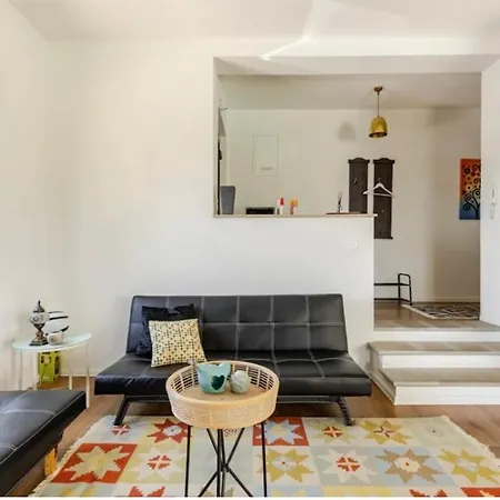 Herzegovina With Heated Pool , Modern Comfort In Herzegovina